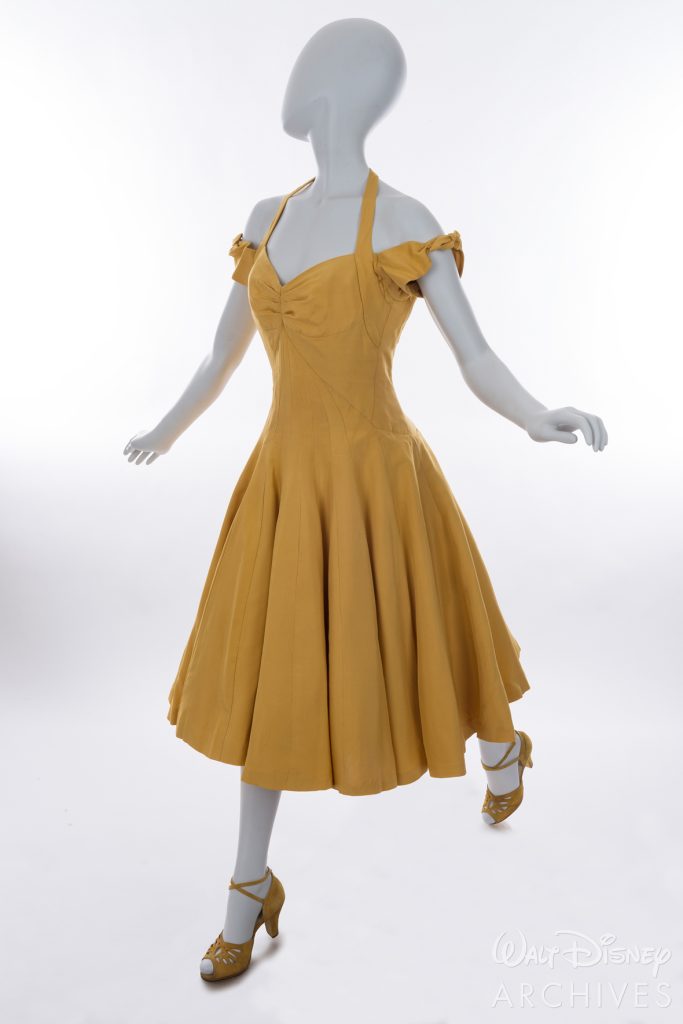 West Side Story
2021
Anita 
"America" Yellow Dress
HERO

Change consists of Dress, Apron, Thong, Pantyhose, Earring, Brief, Slippers, Shoes