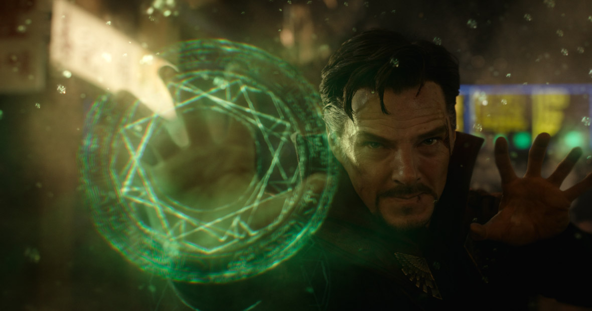 Doctor Stephen Strange wielding the Eye of Agamotto in Doctor Strange.