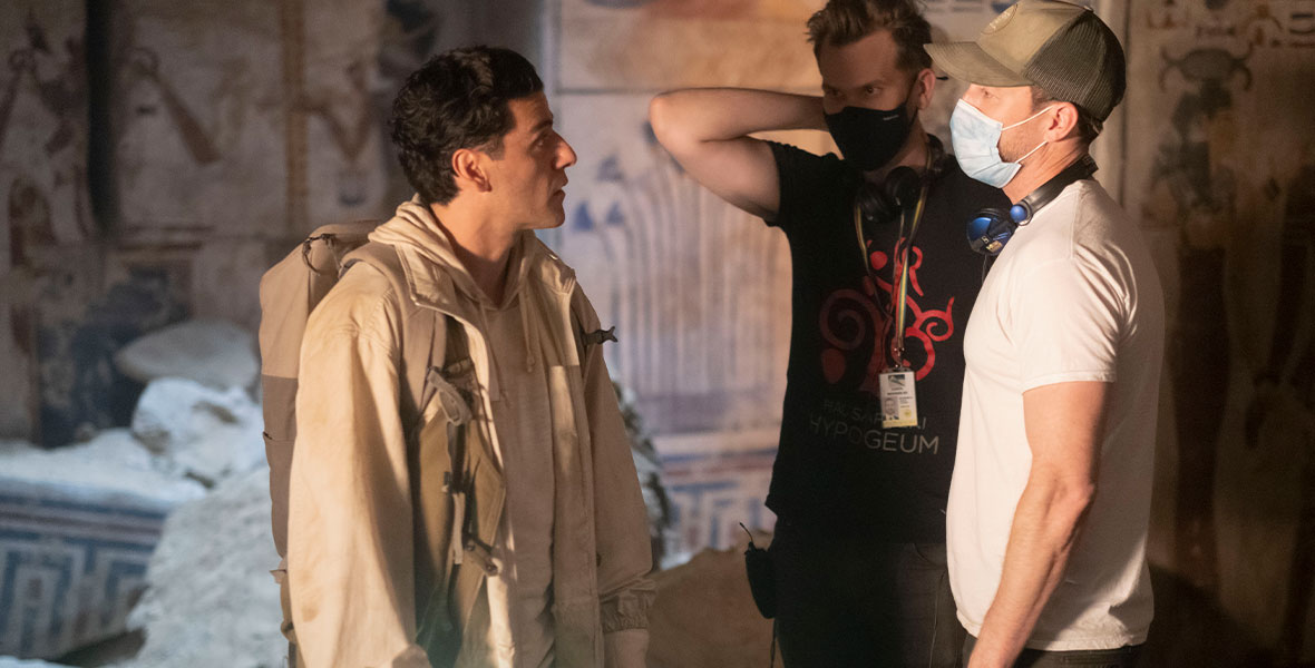 A behind-the-scenes look at the Disney+ show Moon Knight as star Oscar Isaac talks with members of the film crew.