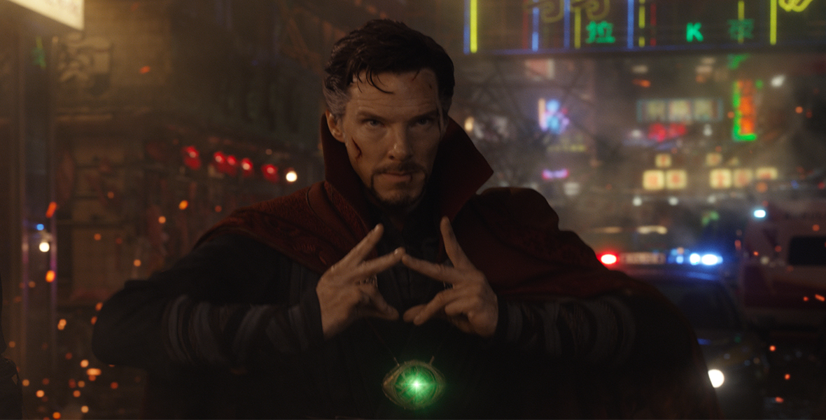 Doctor Strange uses the Eye of Agamotto to turn back time in Doctor Strange (2016).