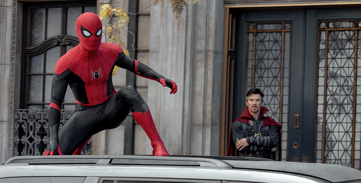 Stephen Strange sends Peter Parker on a mission in Spider-Man: No Way Home (2021).