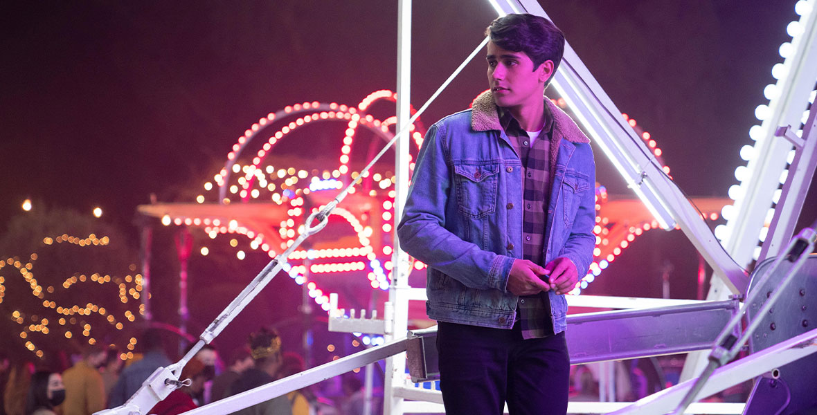 In the series finale of Love, Victor, Victor (Michael Simon) goes for a ride on the Ferris wheel at the winter carnival.