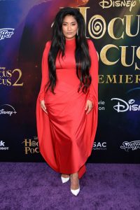 NEW YORK, NEW YORK - SEPTEMBER 27: Chloe Flower attends the Hocus Pocus 2 World Premiere at AMC Lincoln Square on September 27, 2022 in New York City. (Photo by Dimitrios Kambouris/Getty Images for Disney)