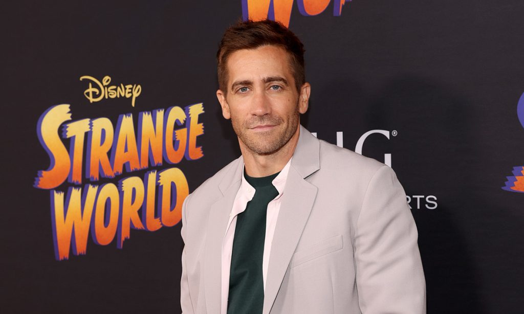 LOS ANGELES, CALIFORNIA - NOVEMBER 15: Jake Gyllenhaal attends the world premiere of Walt Disney Animation Studios'  Strange World at El Capitan Theatre in Hollywood, California on November 15, 2022. (Photo by Jesse Grant/Getty Images for Disney)