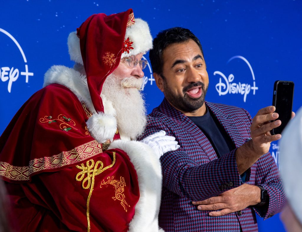 “THE SANTA CLAUSES” CARPET PREMIERE EVENT - The cast of “The Santa Clauses” attends the red carpet premiere at The Walt Disney Studios in Burbank, Calif. on Sunday, November 6. The series begins streaming exclusively on Disney+ Wednesday, November 16. (Disney/PictureGroup)KAL PENN