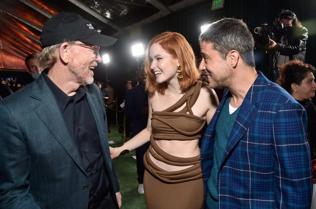 LOS ANGELES, CALIFORNIA - NOVEMBER 29: (L-R) Ron Howard, Ellie Bamber, and Jonathan Kasdan attends Lucasfilm and Imagine Entertainment's "Willow" Series Premiere in Los Angeles, California on November 29, 2022. The series debuts exclusively on Disney+ November 30, 2022. (Photo by Alberto E. Rodriguez/Getty Images for Disney )