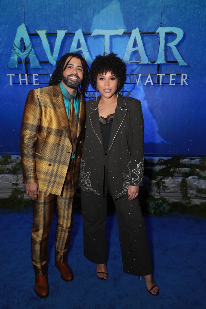Daveed Diggs and Emmy Raver-Lampman attend the U.S. Premiere of 20th Century Studios’ “Avatar: The Way of Water” at the Dolby Theater on Monday, December 12, 2022 in Hollywood, CA. (photo: Alex J. Berliner/ABImages)