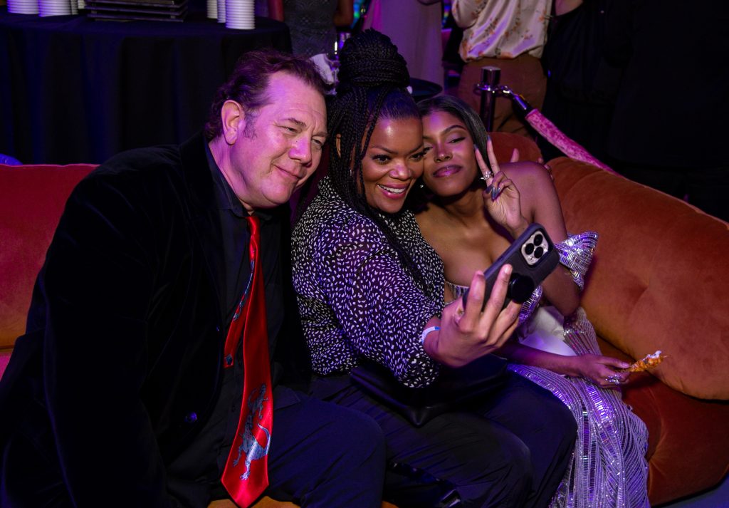 Fred Tatasciore, Yvette Nicole Brown, and Diamond White take a selfie at the premiere for Marvel’s Moon Girl and Devil Dinosaur at the Walt Disney Studios Lot in Burbank, California.