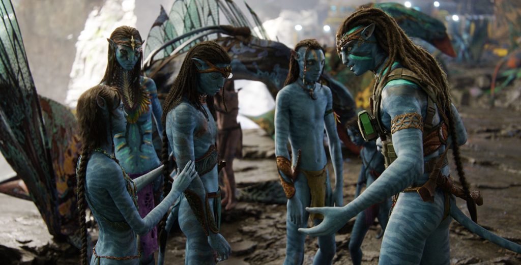 Avatar: The Way of Water Stars React to News of an Avatar Experience Coming to Disneyland Resort