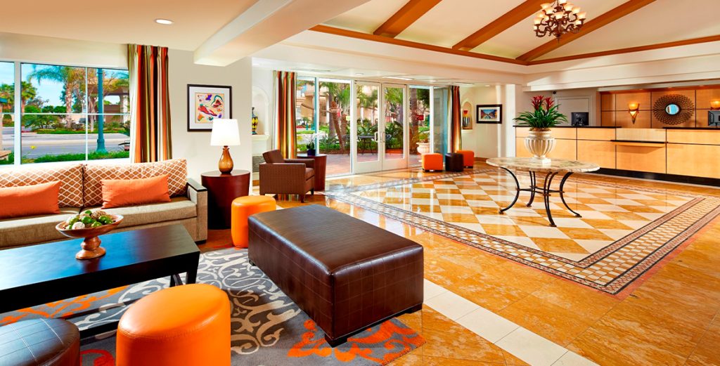 D23 Gold Member Offer: Park and Play at Anaheim Portofino Inn & Suites, CA