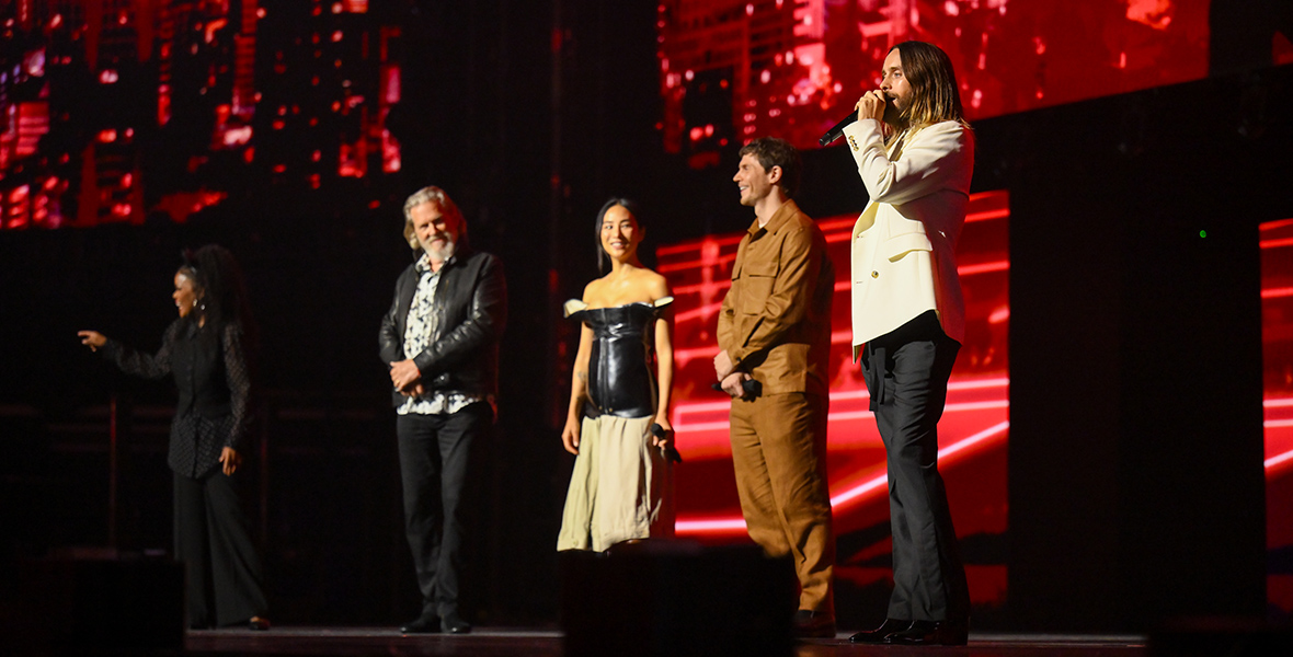 THE ULTIMATE DISNEY FAN EVENT PRESENTED BY VISA – On Friday, August 9, 2024, at the Honda Center, YVETTE NICOLE BROWN, JEFF BRIDGES, GRETA LEE, EVAN PETERS, JARED LETO took the stage during the DISNEY ENTERTAINMENT marquee showcase.