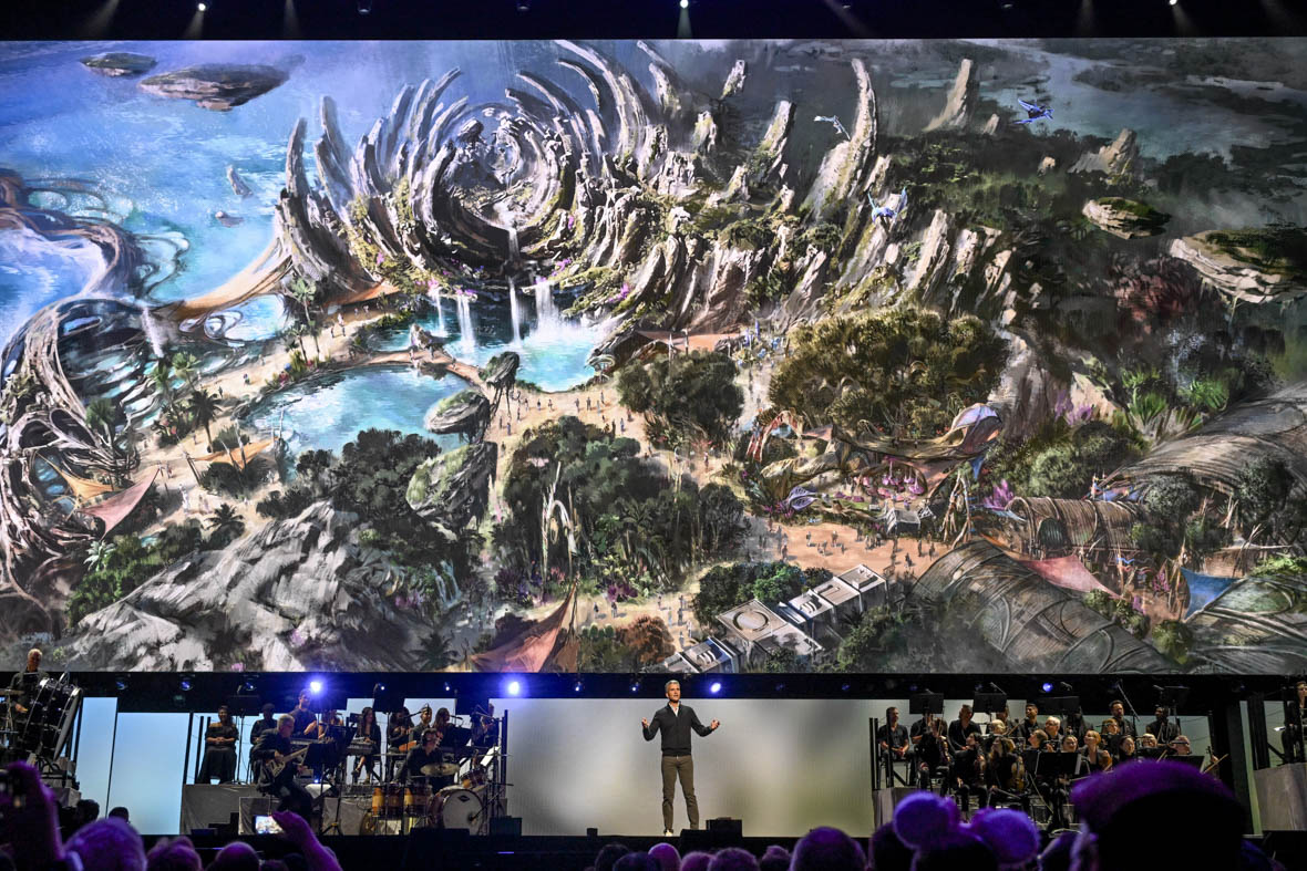 On Saturday, August 10, 2024, at the Honda Center, JOSH D’AMARO (CHAIRMAN, DISNEY EXPERIENCES, THE WALT DISNEY COMPANY) took the stage during the DISNEY EXPERIENCES event, showcasing a concept drawing of an Avatar-themed expansion. 