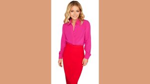 Headshot of Kelly Ripa.