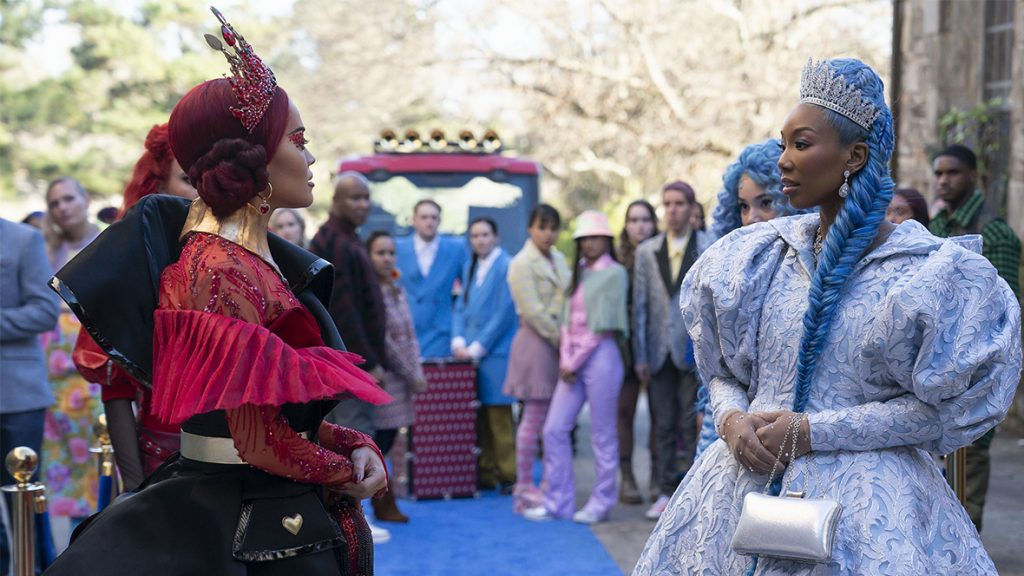 Descendants: Wicked Wonderland Is Officially Bringing Back Cinderella and the Queen of Hearts
