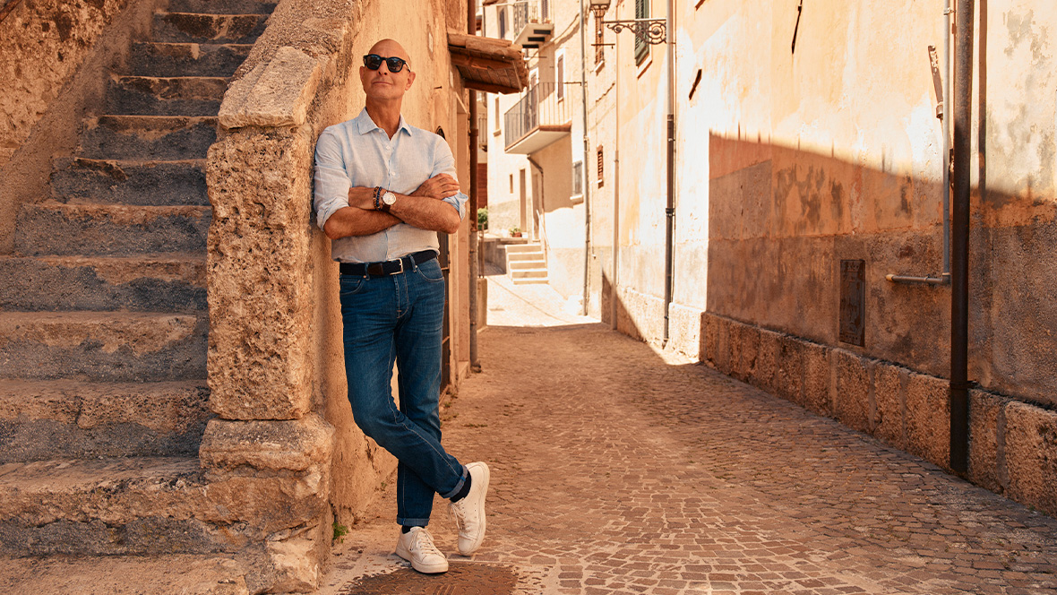 Stanley Tucci in Tucci in Italy