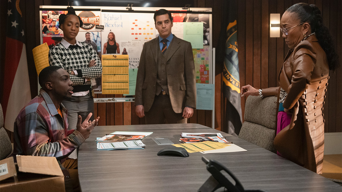 Jeremy Mitchell (Deion Smith), Fiath Michell (Iantha Richardson), Will Trent (Ramón Rodriguez), and Amanda Wagner (Sonja Sohn) in Will Trent