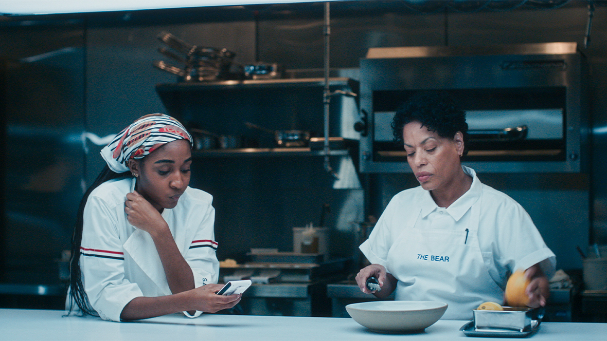 A scene from The Bear