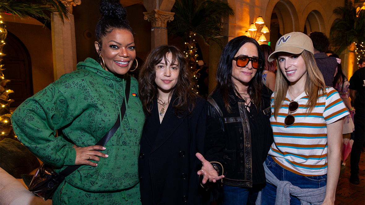 IMAGE 10_Muppet-Show-premiere