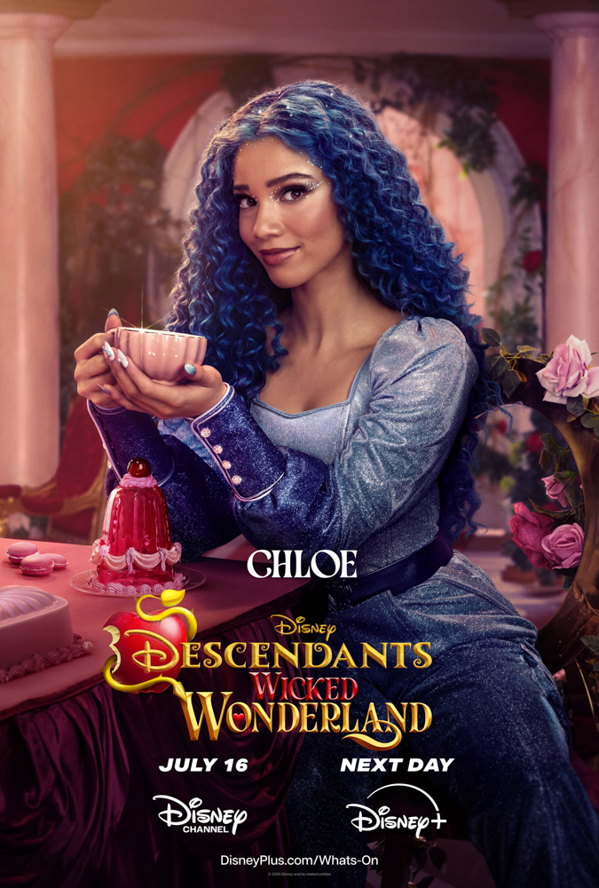 IMAGE 2_DSWO_SELL_TEA_CHLOE_27x40_Pre-Premiere_ACT699580_1