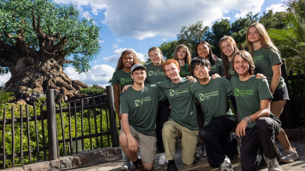 Disney Conservation Fund Invests $1 Million in Jane Goodall&rsquo;s Roots & Shoots